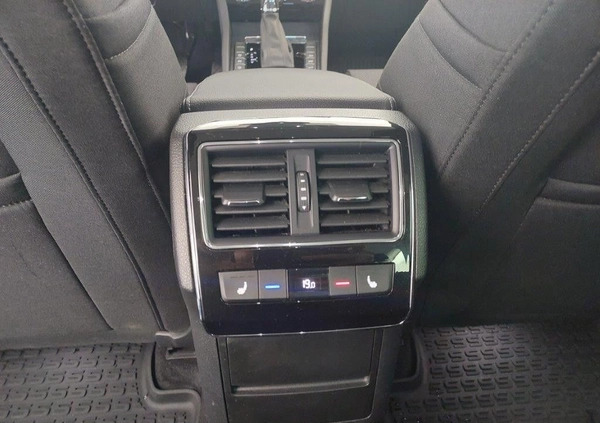 Skoda Superb cena 171900 przebieg: 23500, rok produkcji 2022 z Częstochowa małe 121